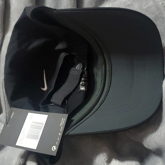 Nike - Unisex 'MOTIVATED' Cap - Picture 2 of 5